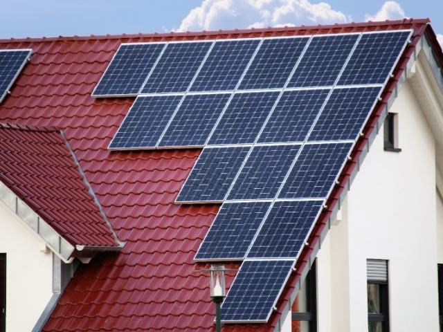 Mon toit est-il adapté pour installer les panneaux solaires ?